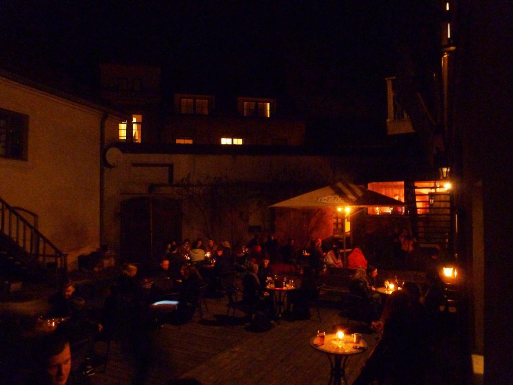 Seven Fridays Hostal Vilna Exterior foto
