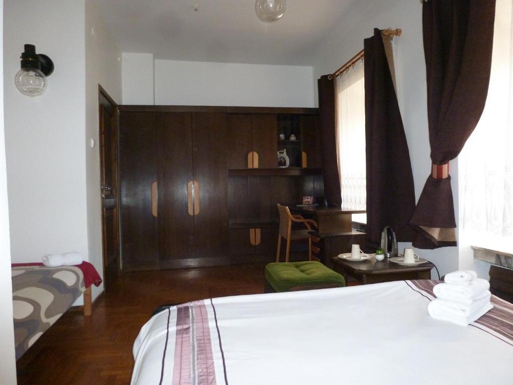 Seven Fridays Hostal Vilna Habitación foto